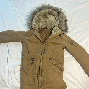 Women’s XS Winter Jacket